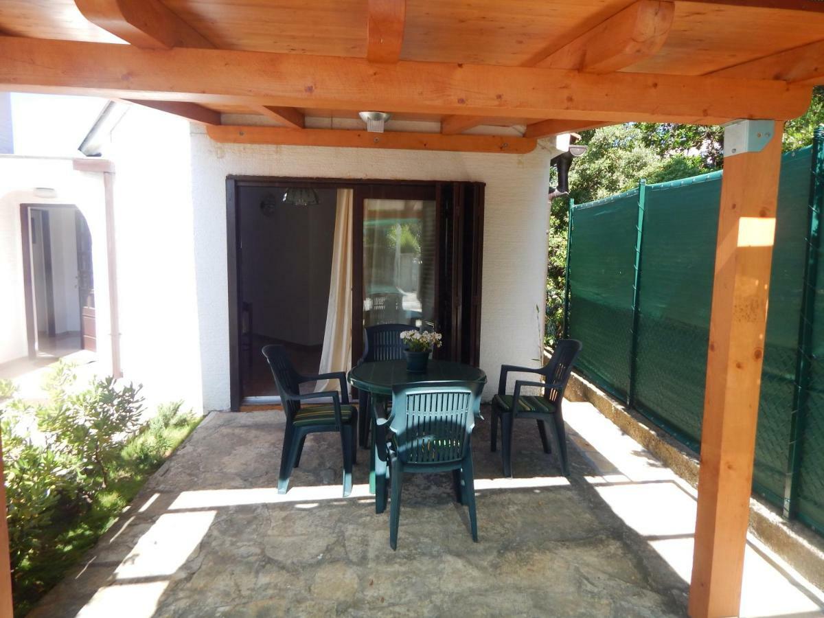 Apartman Duje Petrcane Exteriör bild