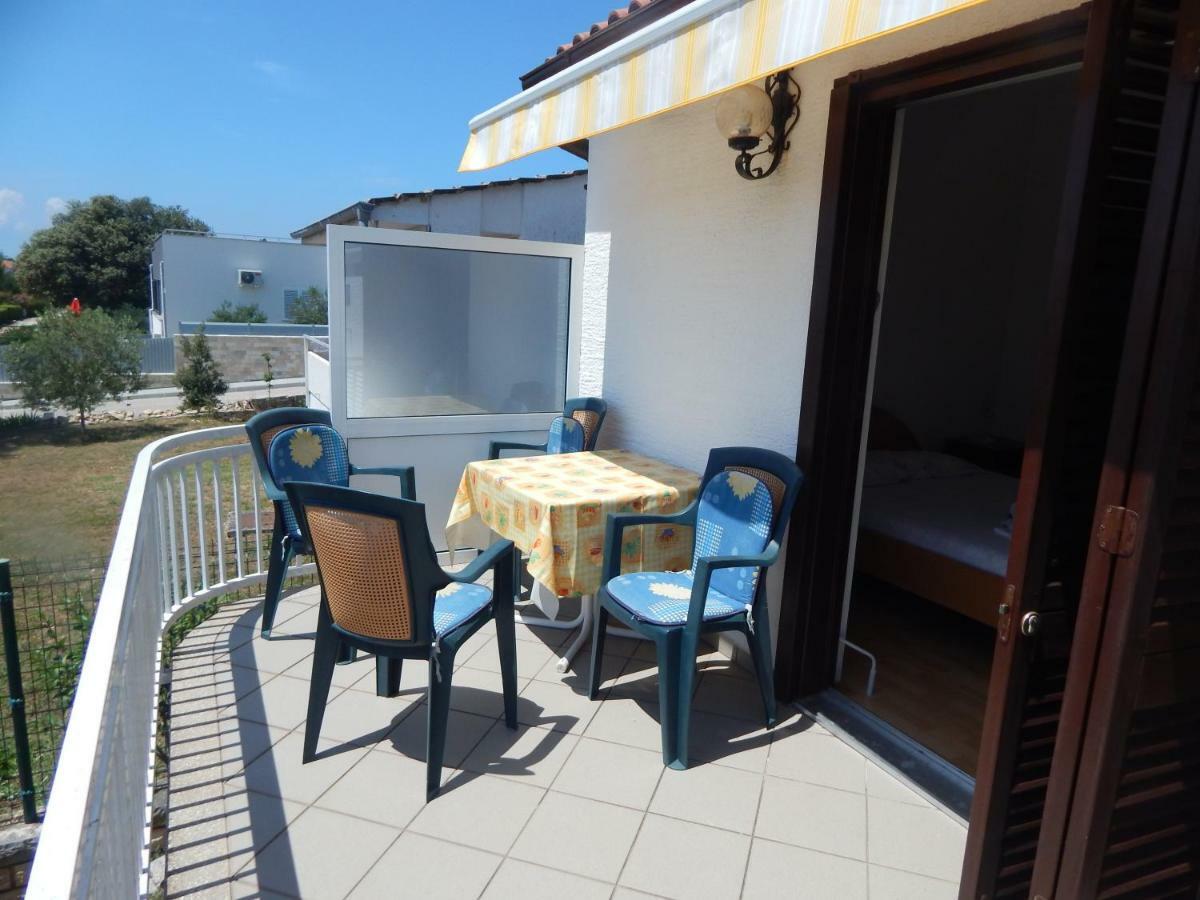Apartman Duje Petrcane Exteriör bild