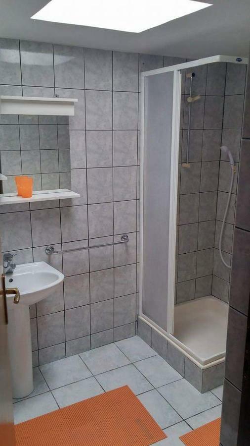 Apartman Duje Petrcane Exteriör bild