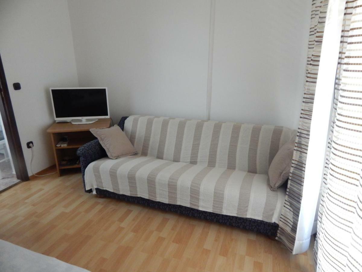 Apartman Duje Petrcane Exteriör bild